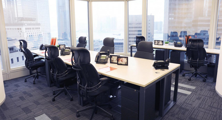 中環長江集團中心 / Cheung Kong Center - A Prime Location For Your Office In The Heart Of Hong Kong’s Business District